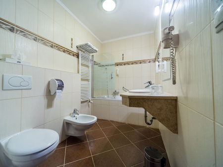 Deluxe Room - Bock Hotel Ermitage - Bathroom