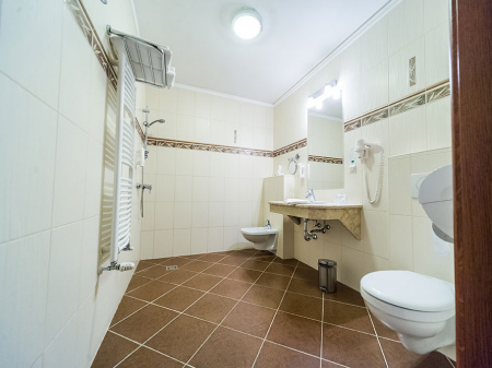 Deluxe Room - Bock Hotel Ermitage - Shower