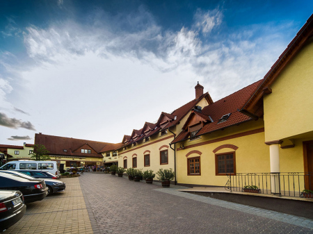 Bock Hotel Ermitage &amp; Óbor Restaurant - Parking